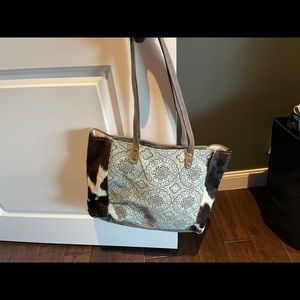 Myra bag
